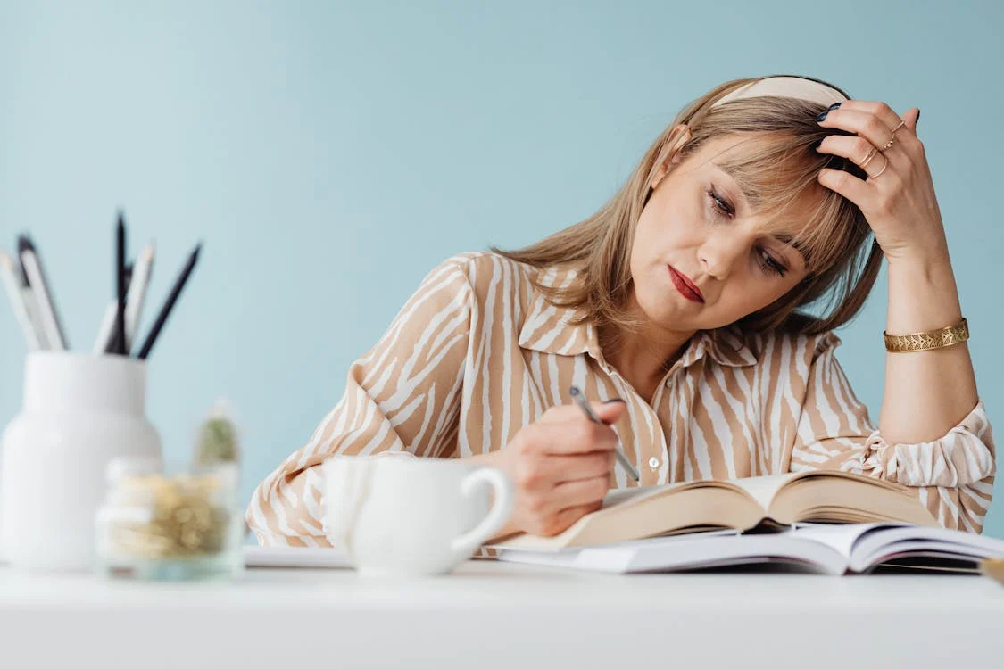 Quarter Life Crisis, Fase Galau di Usia 20-an dan Cara Bijak Menghadapinya