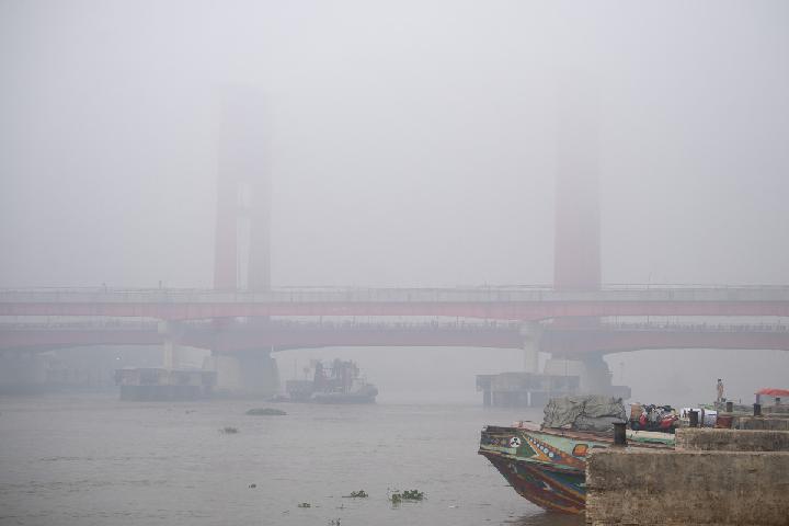 Asap Karhutla Kembali Kepung Palembang, PM2.5 Tembus Level Berbahaya: Warga Tak Bisa Terus Disuruh Bertahan