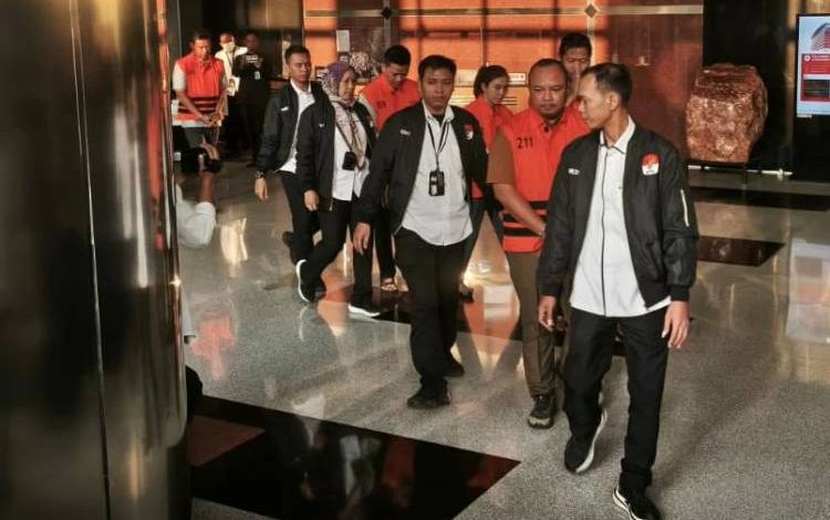 Lima Tersangka Dugaan Korupsi Dana Bencana BNPB, Adik Kepala Badan Ikut Terseret